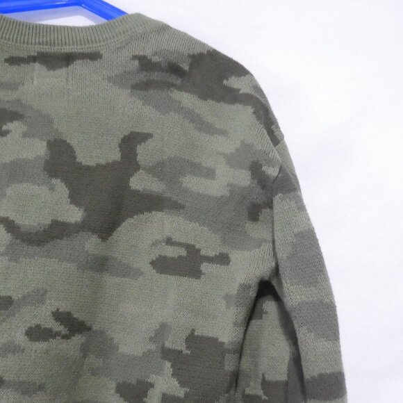 GAP KIDS - medium | Olive Green Camo / Camoflage Sweater - Picture 11 of 14
